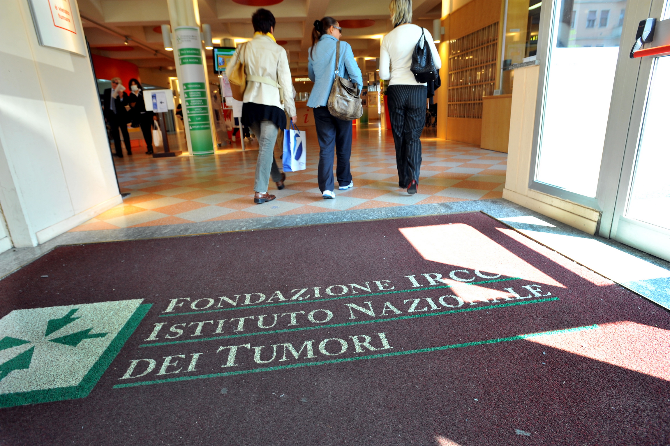 Milano. Lettera aperta del NurSind ed RSU dell'Istituto Nazionale Tumori al Presidente Mattarella