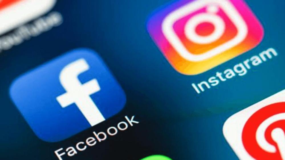 Licenziamento. Legittimo se si usano i social durante l’orario di servizio. Pregiudicano la performance lavorativa